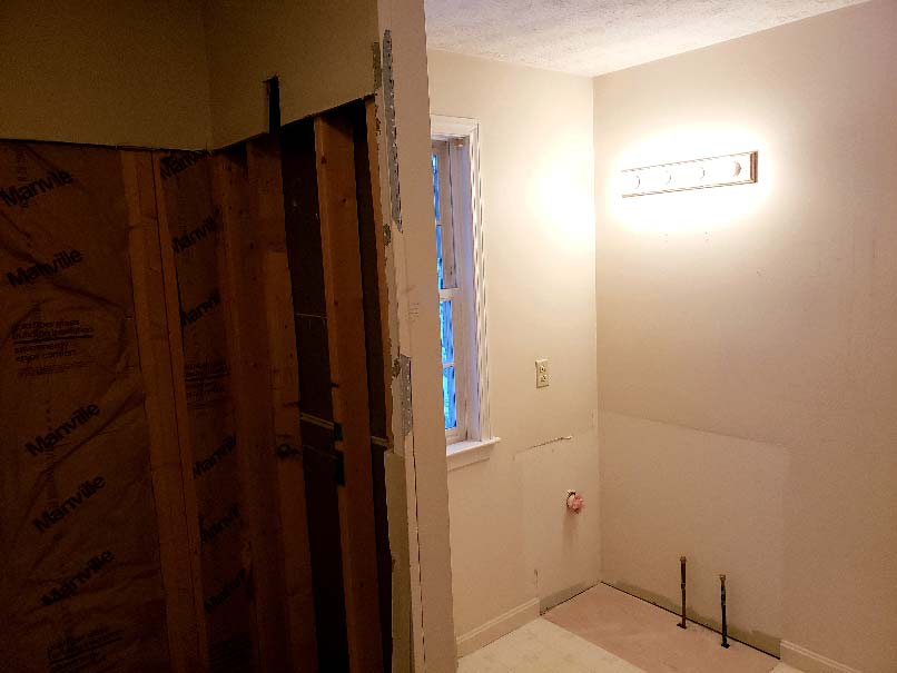 residential-bathroom-before